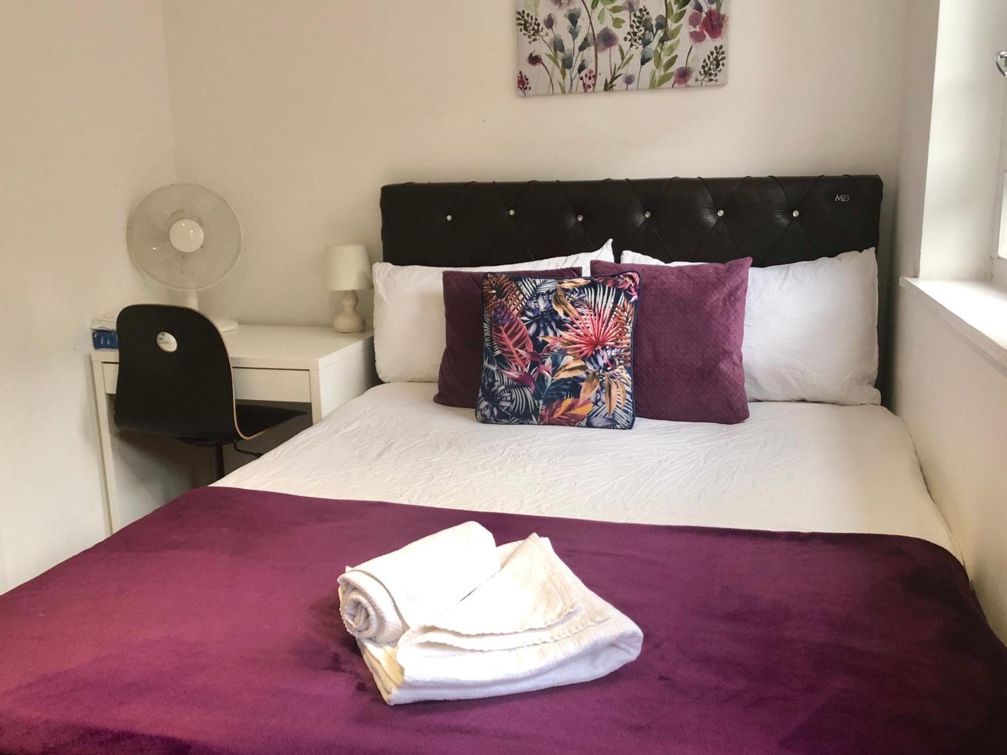 Euston Station Private Bedrooms 2 Min Walk 1 * London